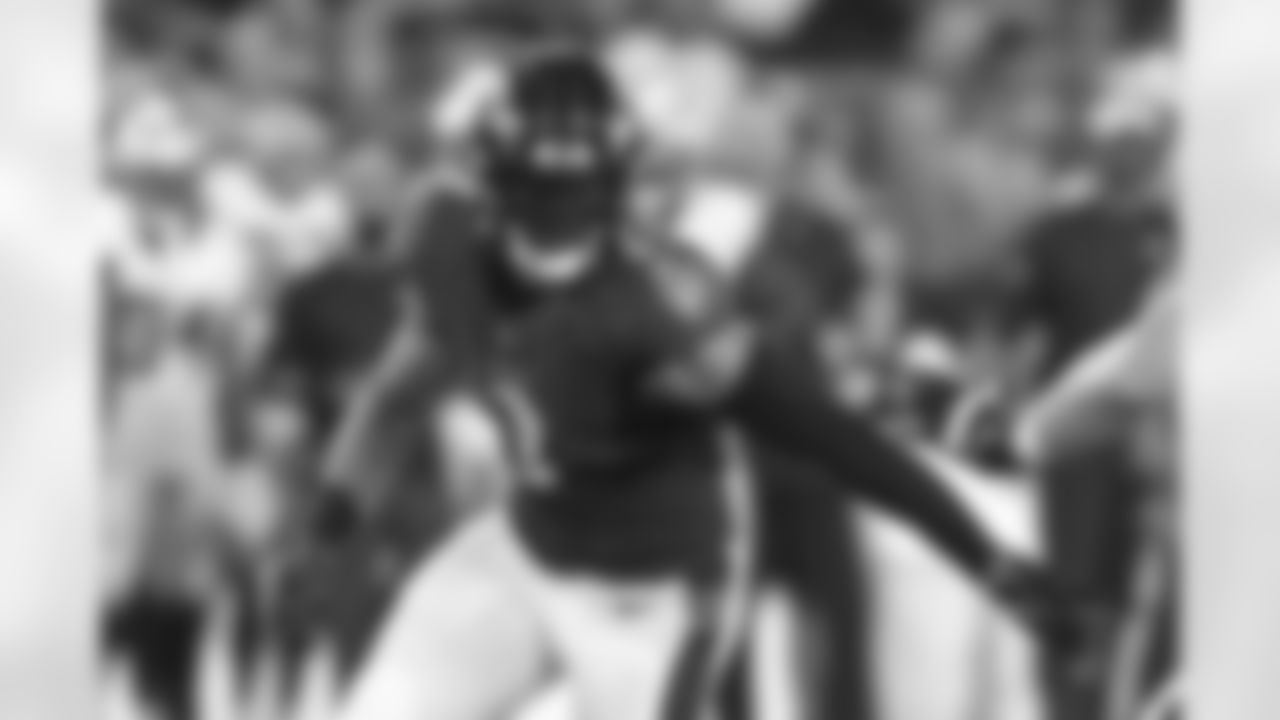 LB L.J. Fort – Unrestricted
Fort was brought back for another year last offseason but suffered a season-ending torn ACL in the team's second preseason game. He could have been a starter in Baltimore's defense, though he's best suited for the WILL linebacker role that Queen now has blossomed in.