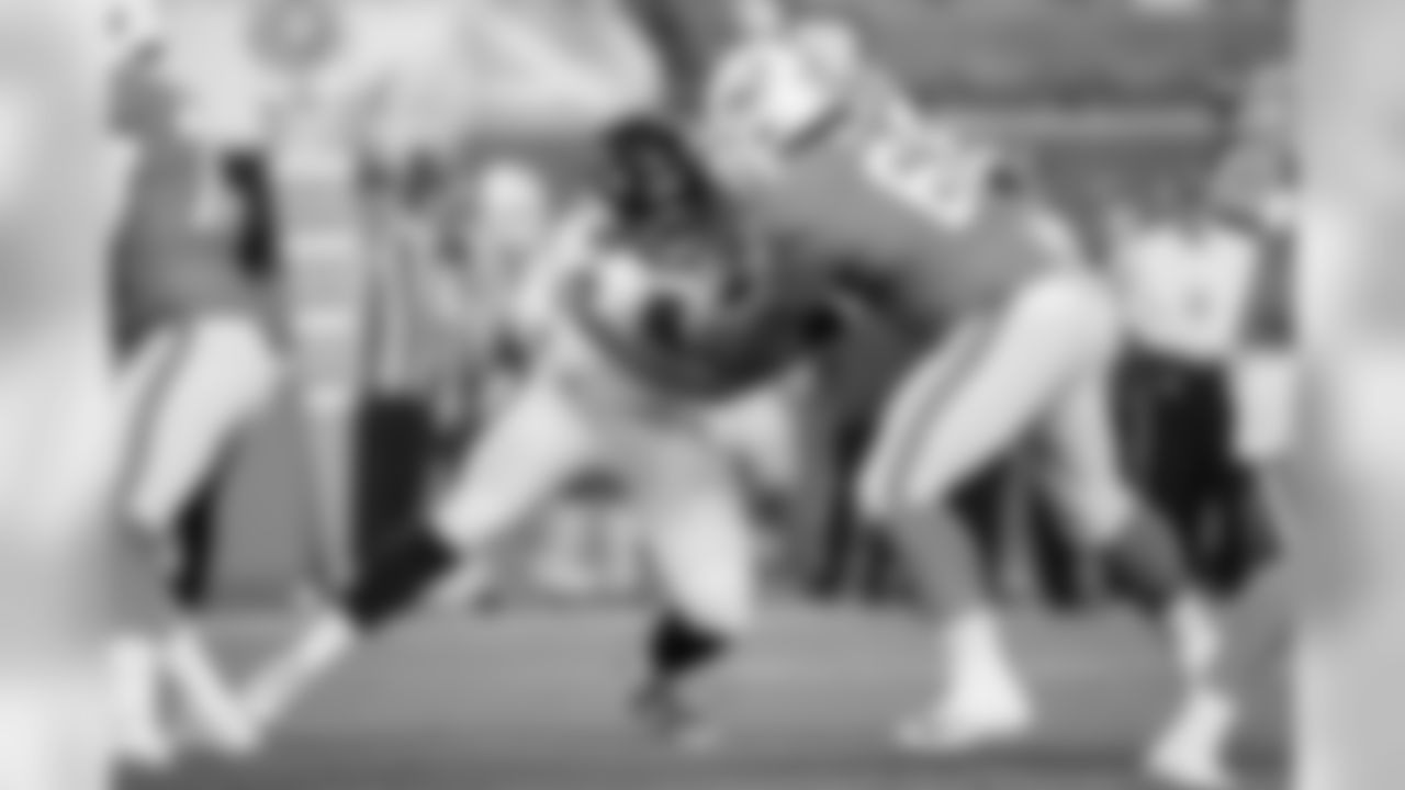 DT Zach Sieler