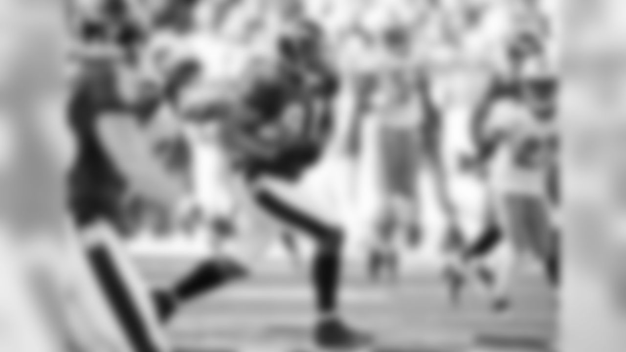 Images from the Ravens' 26-10 win over the visiting Miami Dolphins on Sunday, Nov. 7, 2010. The Ravens (6-2) pulled away in the second half on a big day from Joe Flacco and Ray Rice and three interceptions by the defense. Miami (4-4) entered with a perfec