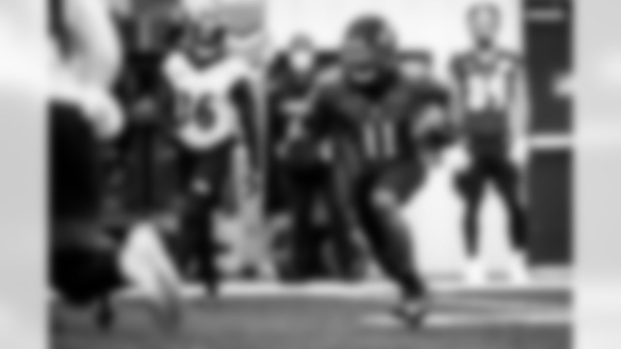 WR Dez Bryant