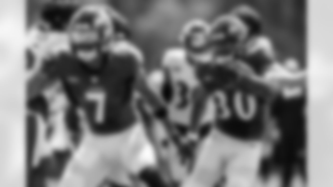 RB Tyler Badie