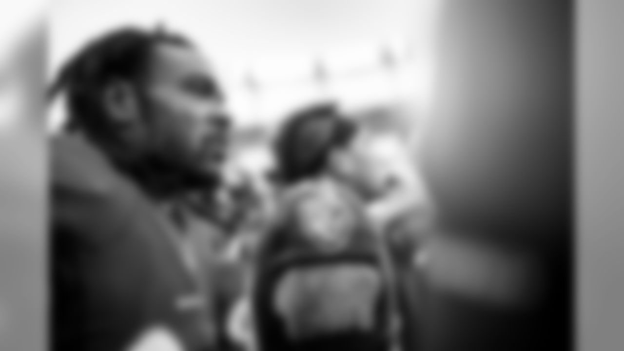 CB Brandon Carr
