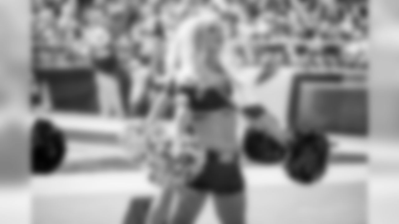 CHEER_SEP15_CARDINALS-24