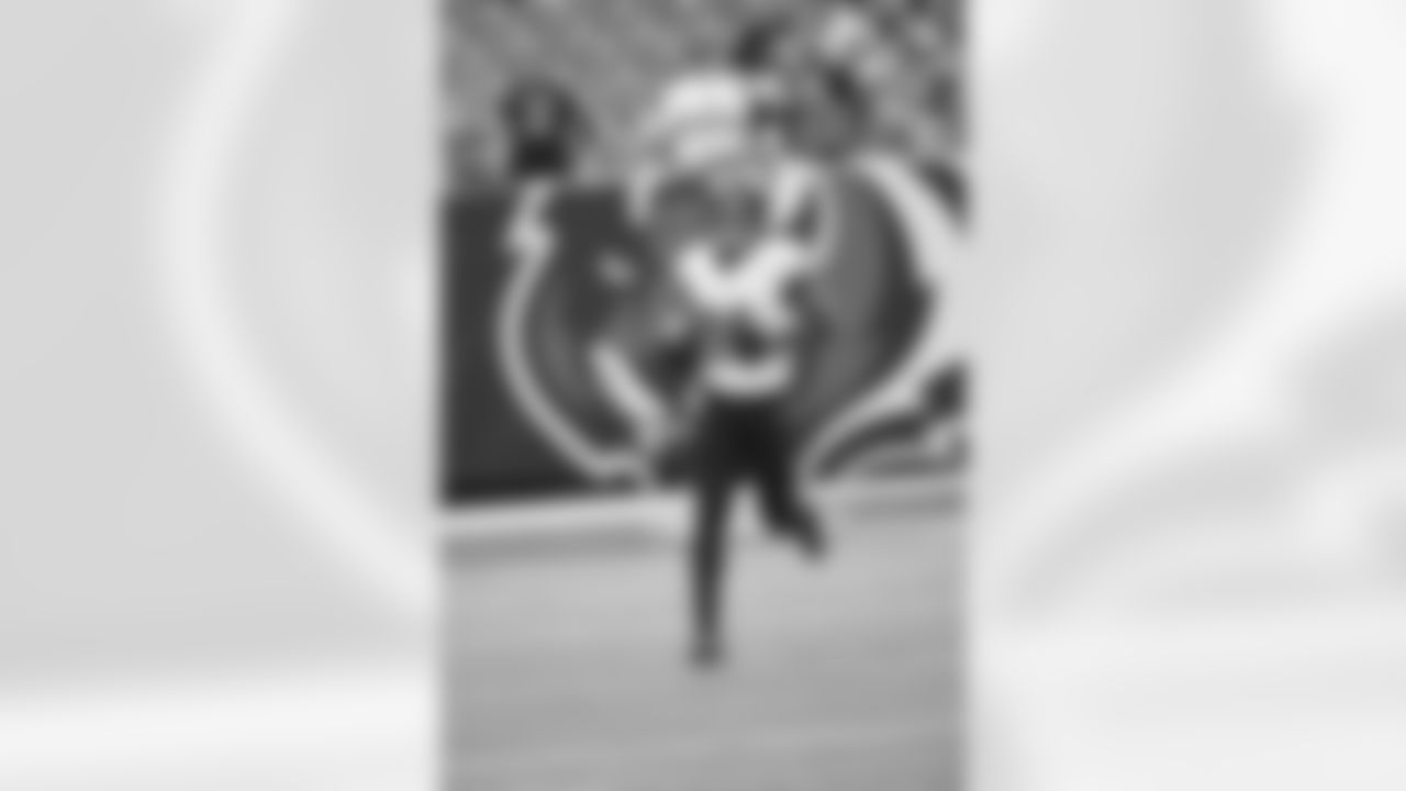 WR Tylan Wallace