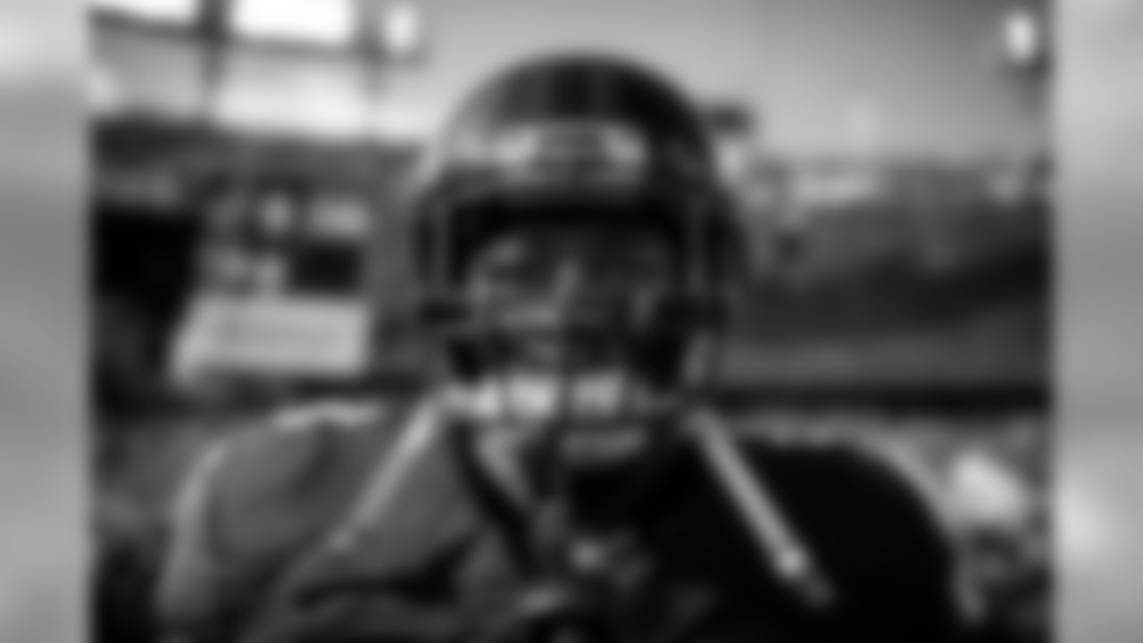 ILB Steven Johnson