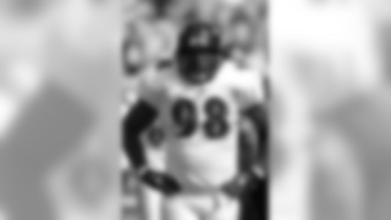 DL Anthony Weaver, Notre Dame (2002)