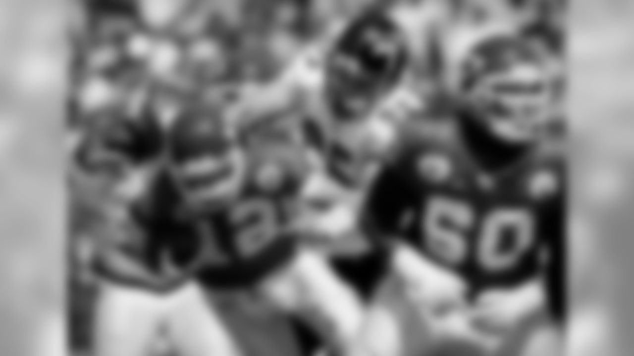 Images from the Ravens' 38-24 win over the Kansas City Chiefs in Week 1 of the 2009 regular season.
