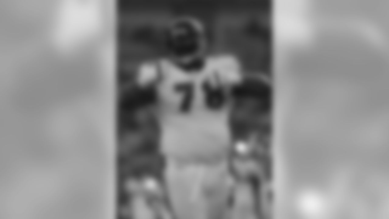 The mammoth 6-foot-7, 360-pound man nicknamed "Zeus" spurned more lucrative offers to sign a one-year deal with the Ravens. He had been out of the NFL for two years after being hit in the eye with a referee's flag. Brown went on to start 35 games in Baltimore over three seasons.
