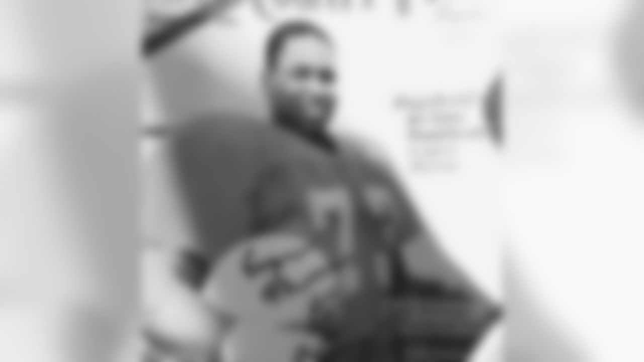 eugenemonroe60[Eugene Monroe]: here's a throwback for you. My Plainfield, NJ days. Way back. Easily 330 lbs here. With hair. And the #GAP. TEARS #ravens #baltimore #nfl #newjersey #nj #tbt #baller #LookAtMeNow