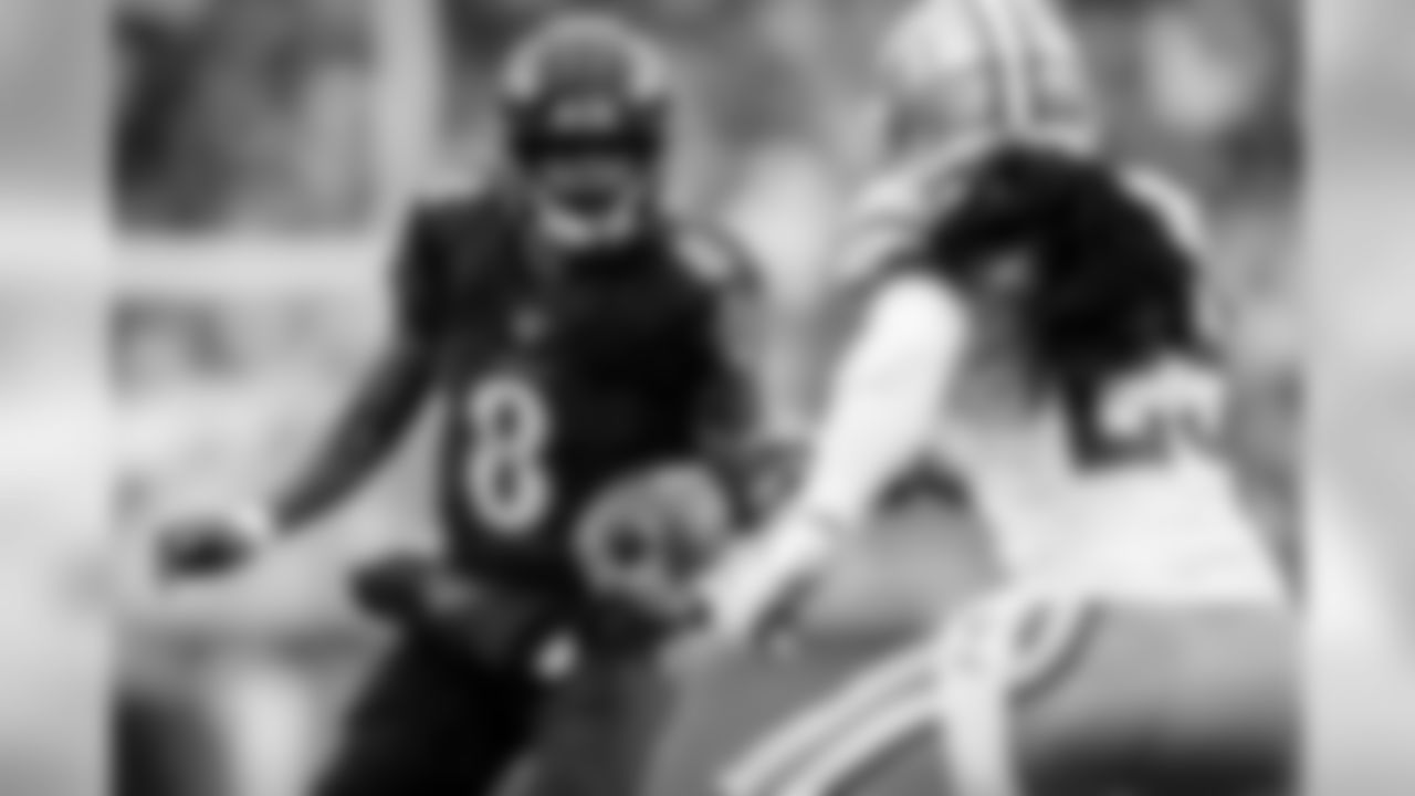 The Baltimore Ravens defeated the San Francisco 49ers by a score of 20-17 at M&T Bank Stadium on December 1, 2019 in Baltimore, MD.