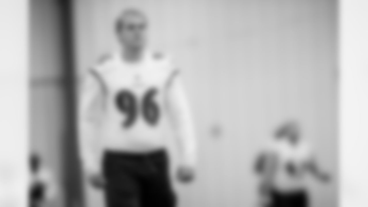 DE Brent Urban
