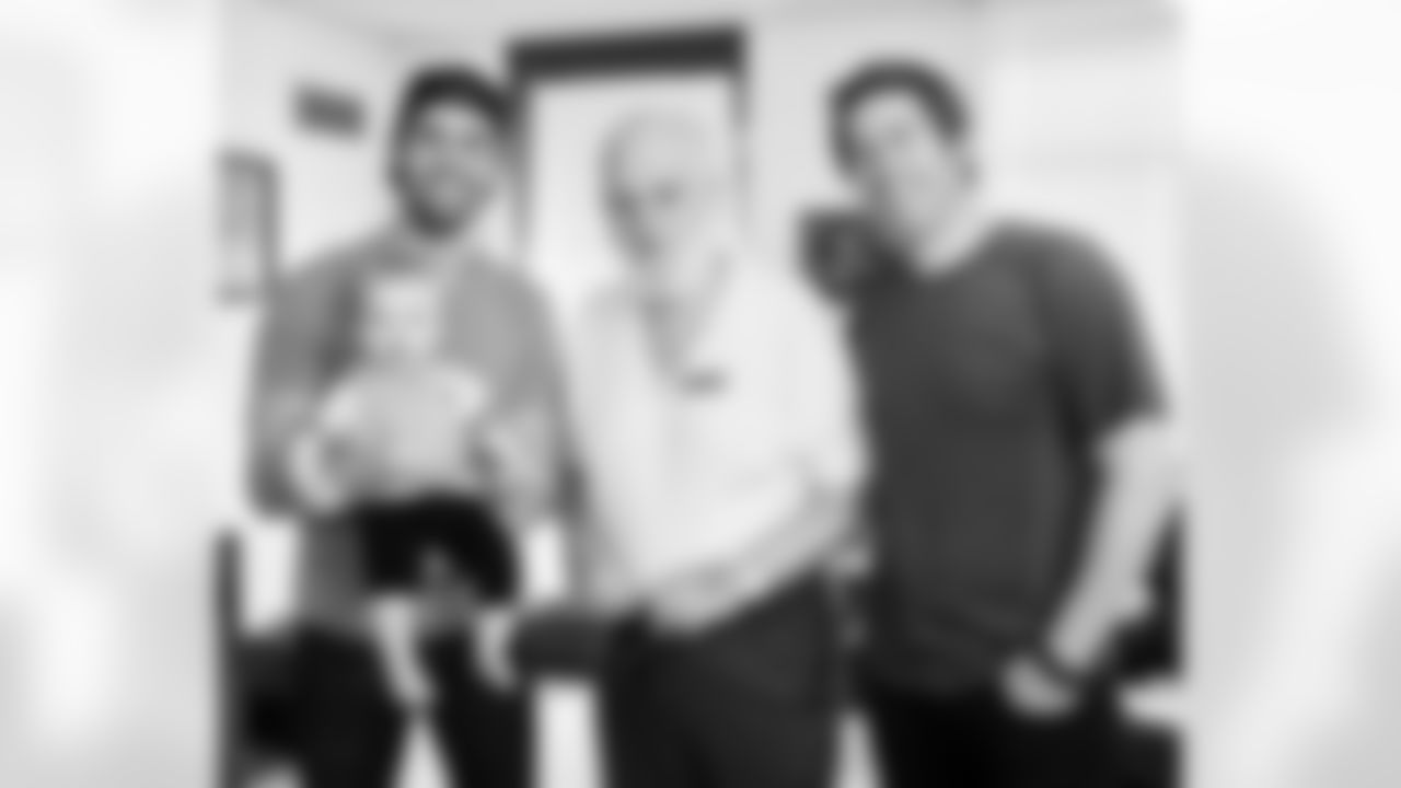 jtuck9 [Justin Tucker]: Four Generations.