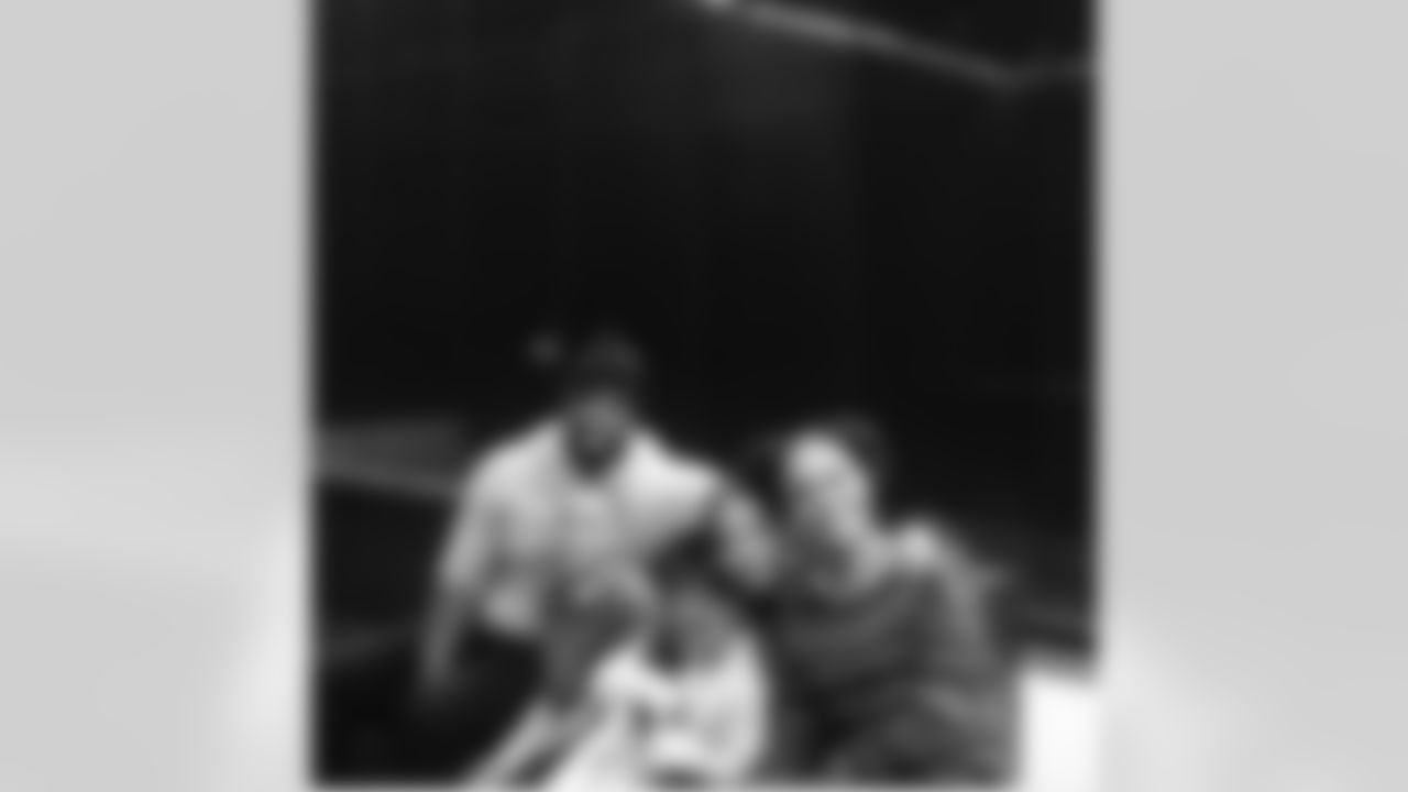 untouchablejay55 [Terrell Suggs]: African American History Museum Family Day trip