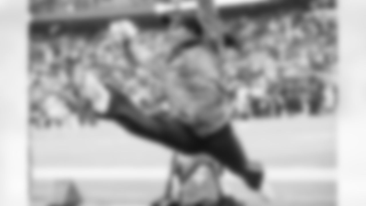 Cheer_VS_Steelers-131