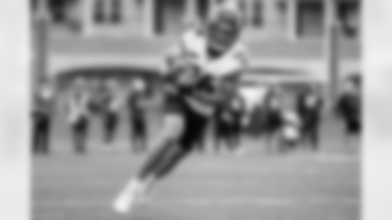 WR Tylan Wallace