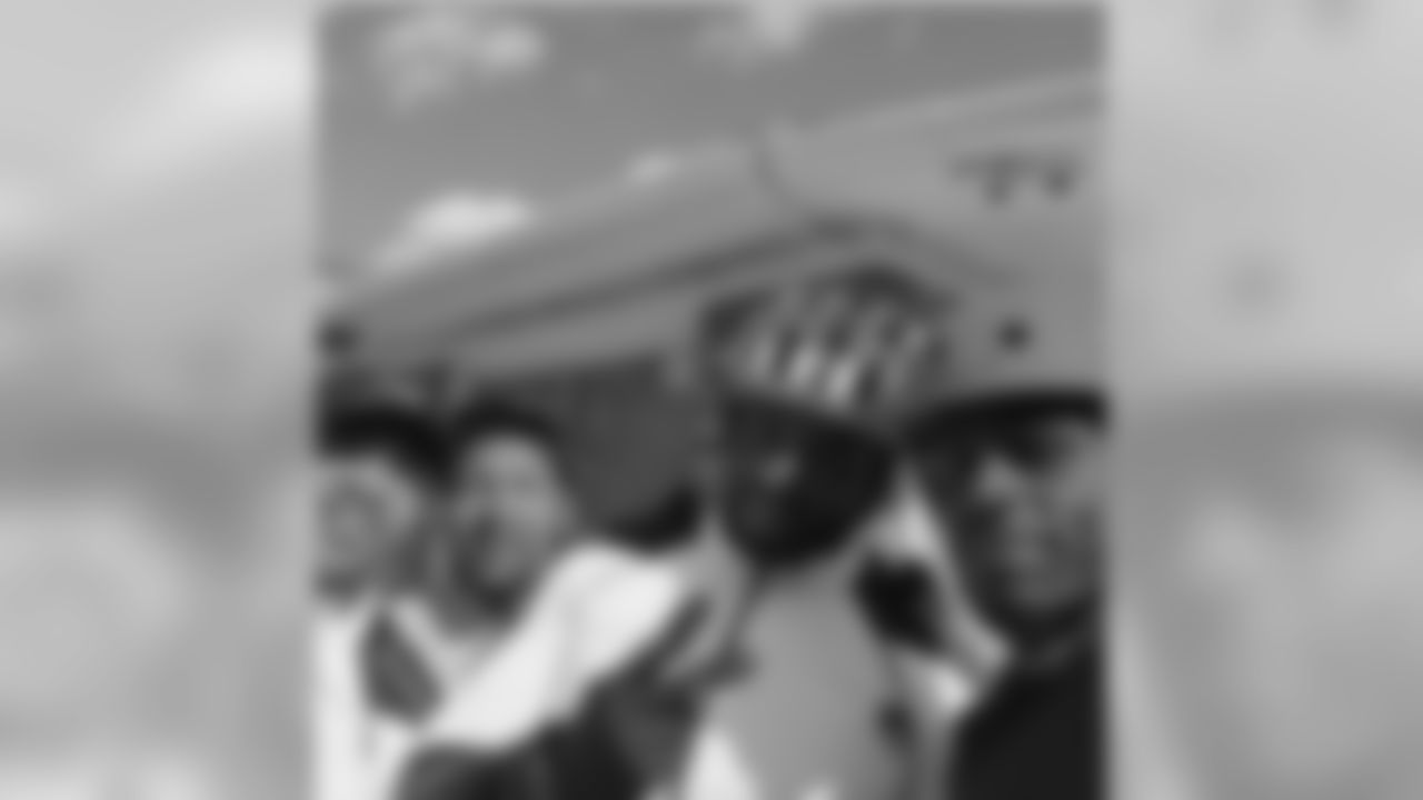 eugenemonroe60[EugeneMonroe]:Nothing like a 25 mile ride to warm the legs up before some drill work. #wontbeoutworked #nfl #grindlife