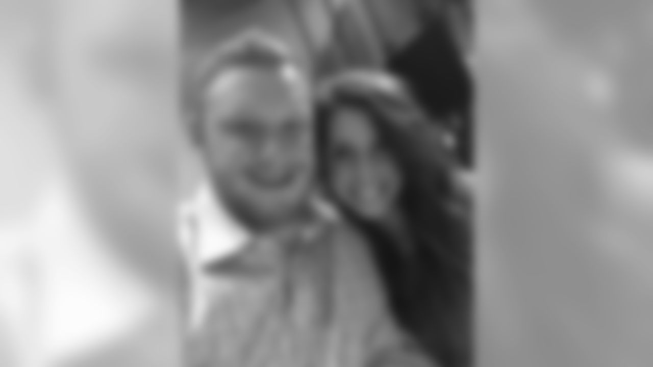 maxxwilliams [Maxx Williams]: Missing being able to go on date nights with you :/