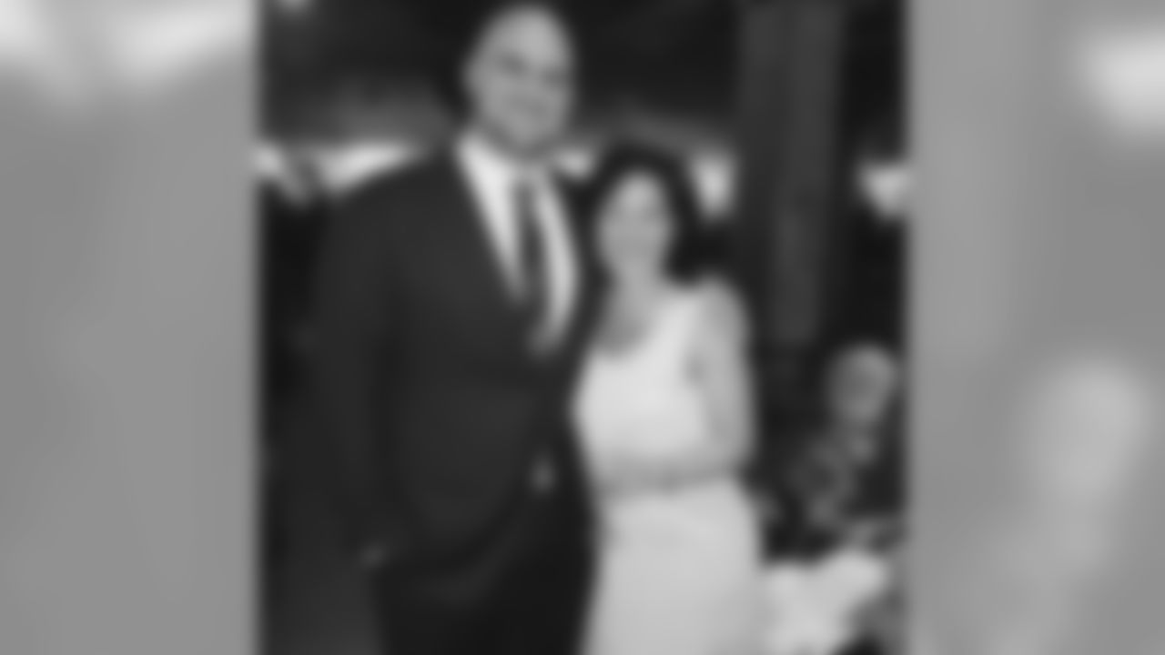 ginograd56[Gino Gradkowski]:Izzy @deesherwood @ourboy21