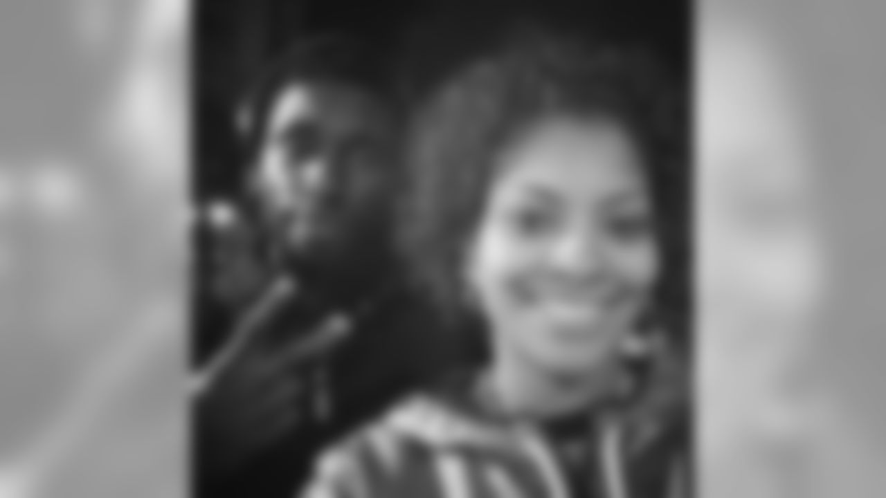 arr2four[Kyle Arrington]: Last nights shenanigans with the bae @lady_v