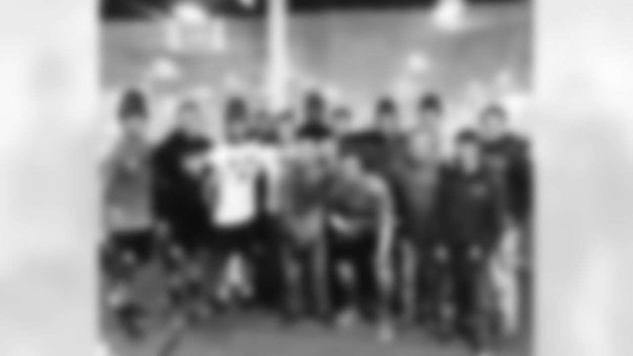 man_dammn9 [Matt Judon]: When you preparing to go to war make sure you team is battle tested.