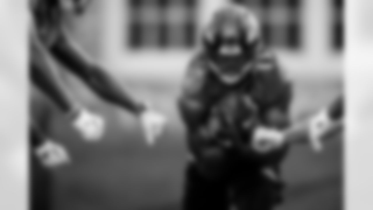 WR Devin Duvernay