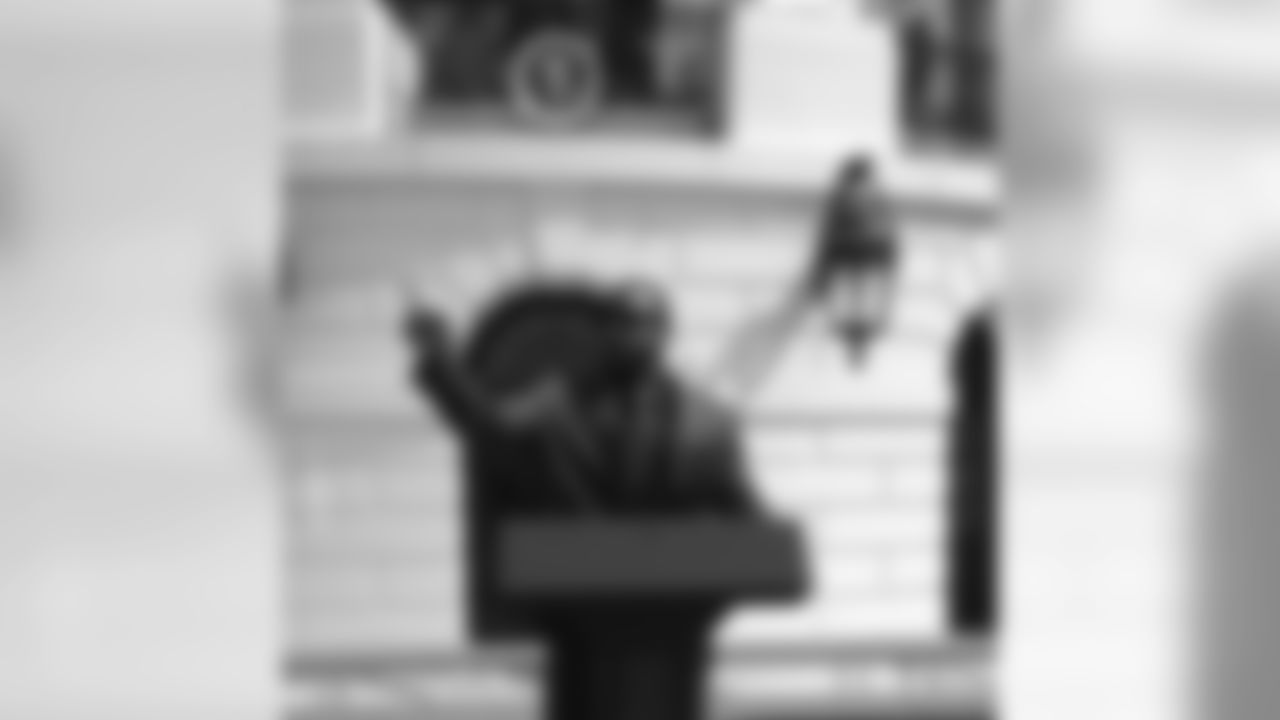 alevine.sr [Anthony Levine]: Second trip to the White House! #Potus #Mr2x