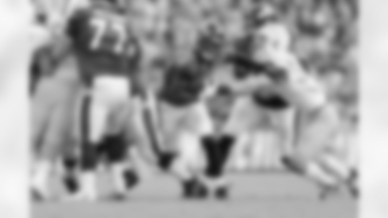 RB Le'Veon Ball