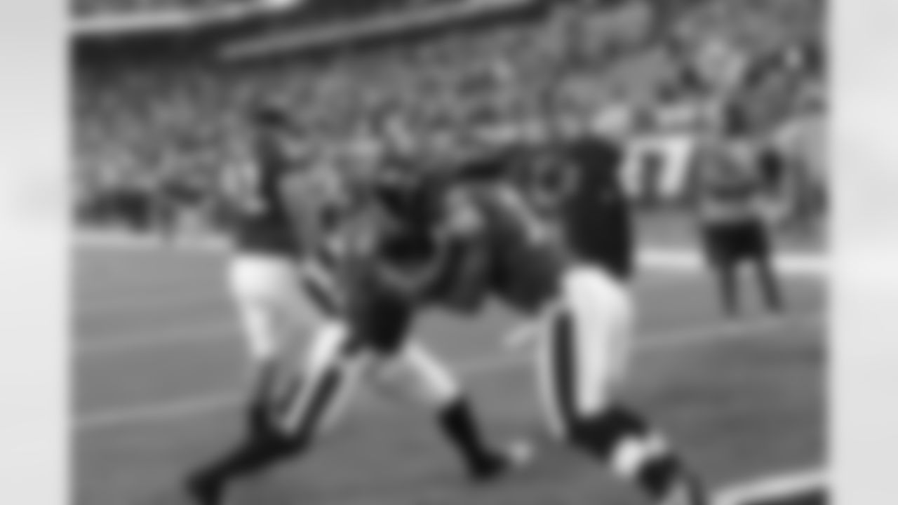 Images from before the Ravens' regular season opener against the New York Jets.