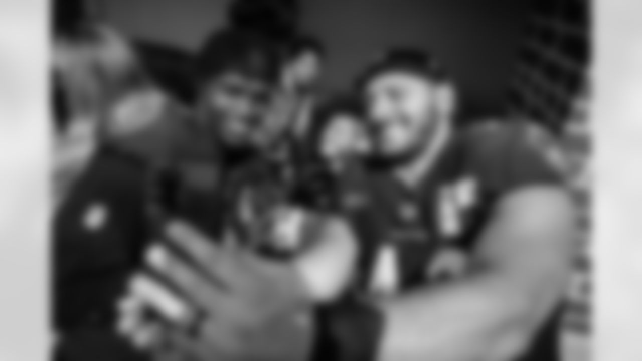 WR Jaylon Moore & FB/DL Patrick Ricard