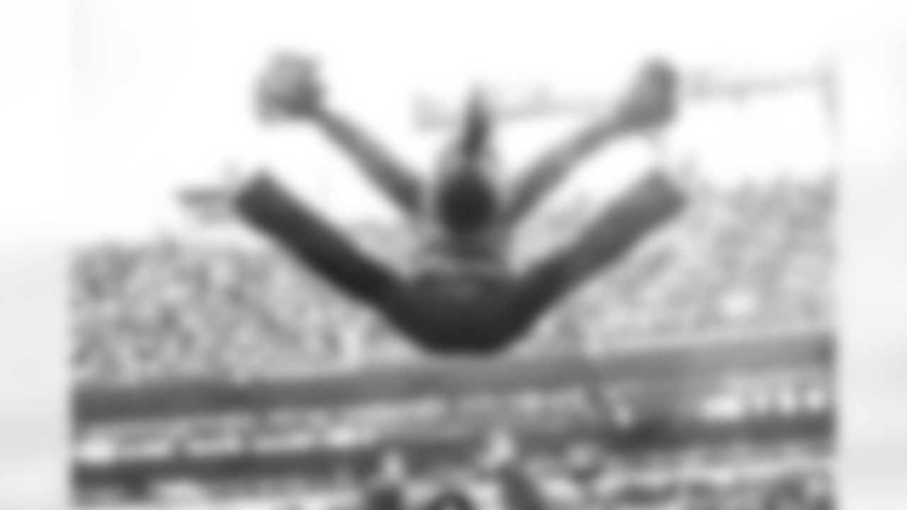 Cheer_VS_Steelers-122