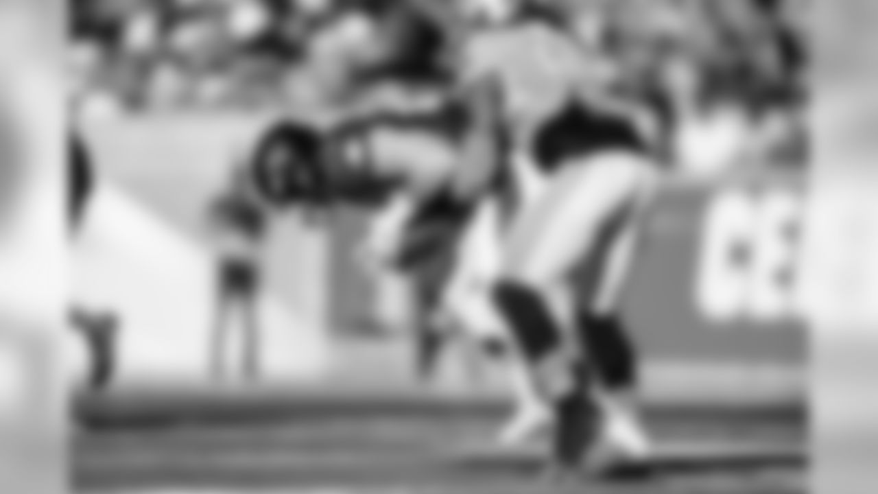 Tight end Mark Andrews catches the ball at the 2020 Pro Bowl game, Sunday, Jan. 26, 2020 in Orlando, Fla.
