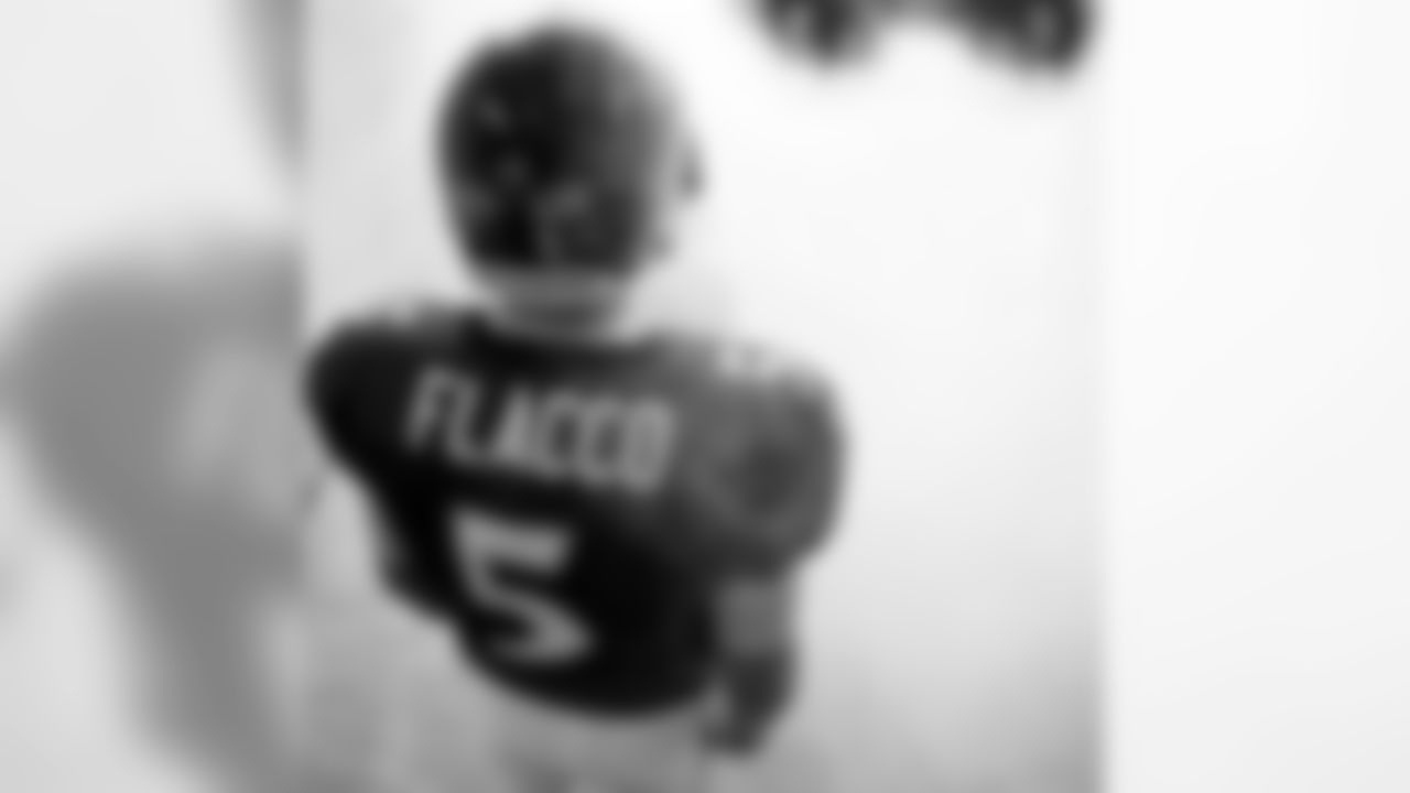 ravens[Baltimore Ravens]:Congrats to Joe Flacco, the FedEx Air Player of Week 17! #PlayLikeARaven #RavensNation #Ravens