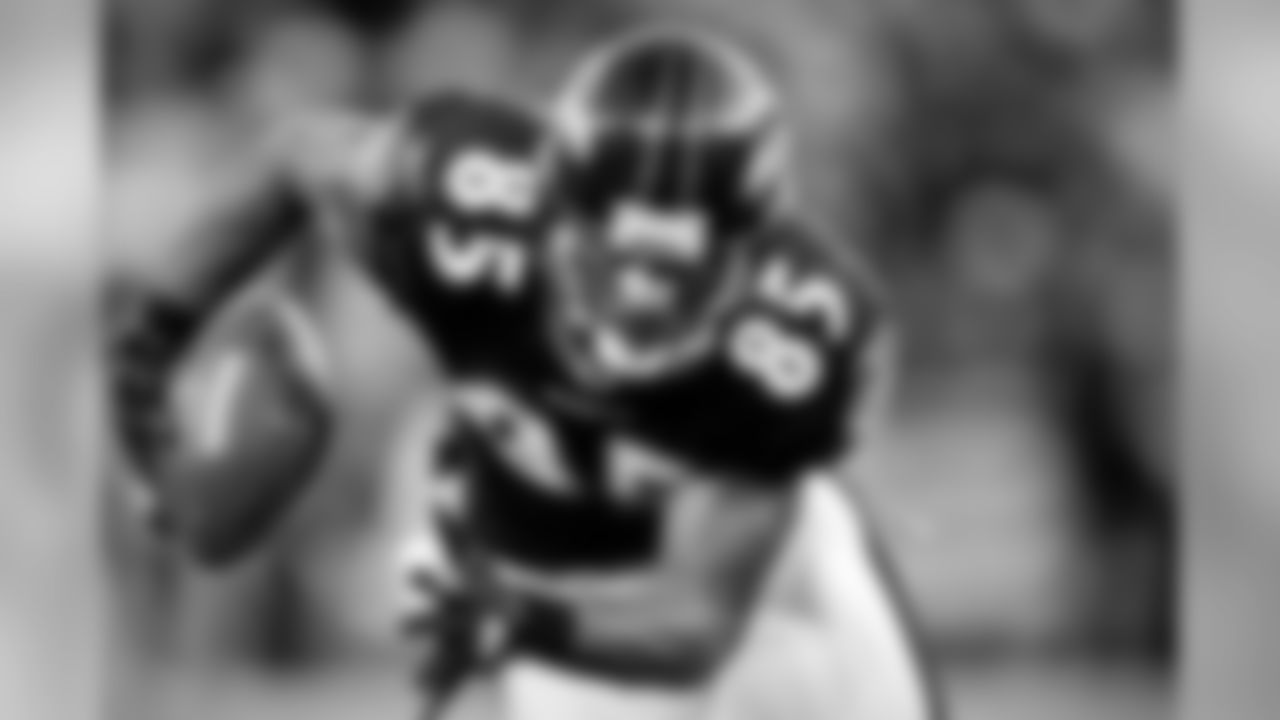 Images from the Ravens' 31-7 win over the visiting Chicago Bears in Week 15. The Ravens took an early lead in the snow-delayed game and never looked back as quarterback Joe Flacco threw four touchdowns and the defense didn't allow a Chicago score.