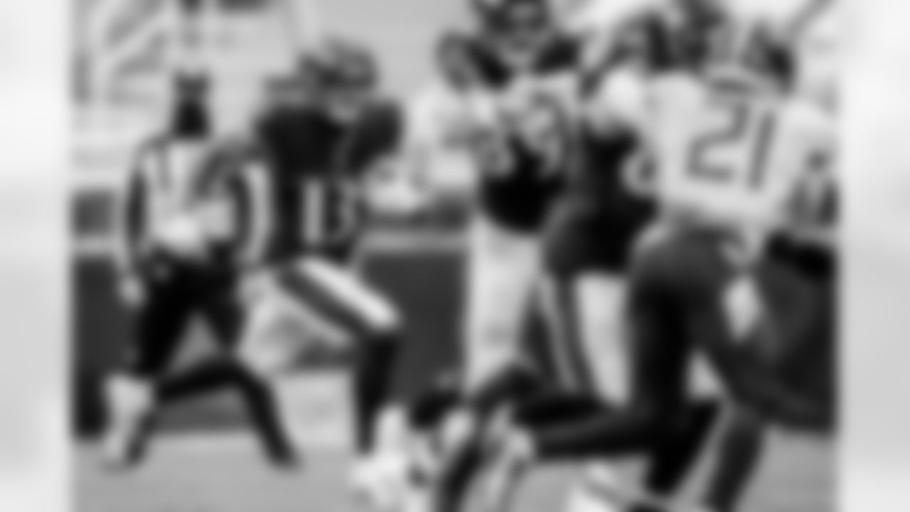 WR Devin Duvernay
