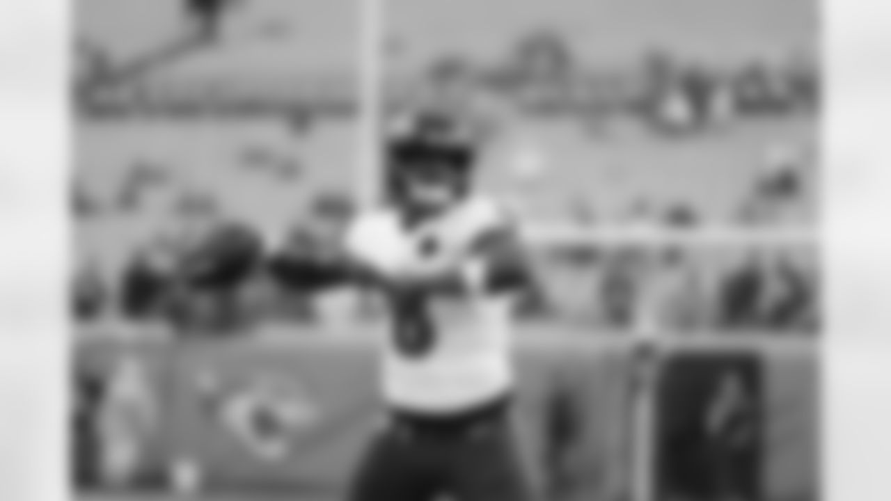 QB Lamar Jackson