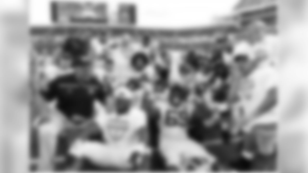 umearl [Willie Henry] They still can't mess with us. 41-7 last year, 33-17 this year.. at least they're trying. #bigten #sec