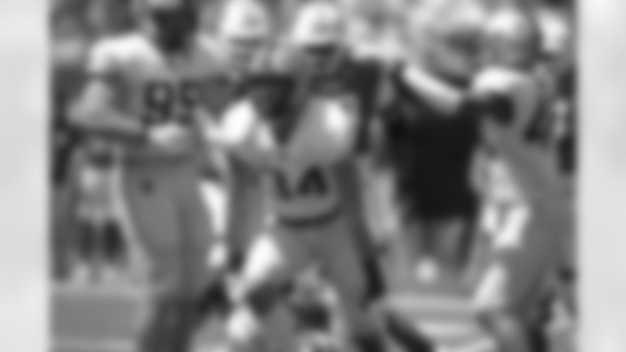 EDGE Andre Carter II, Army
The governmental path for Carter to play in the NFL has been cleared, making the 6-foot-7, 260-pounder draft eligible. He was an All-American last year after posting 15.5 sacks, four forced fumbles and an interception. Carter's frame will have scouts salivating at what he could become if he shows the skills.