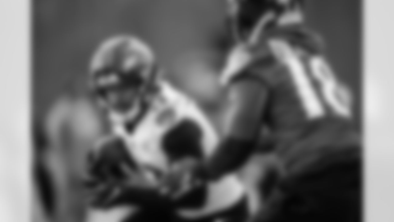 WR Devin Duvernay
