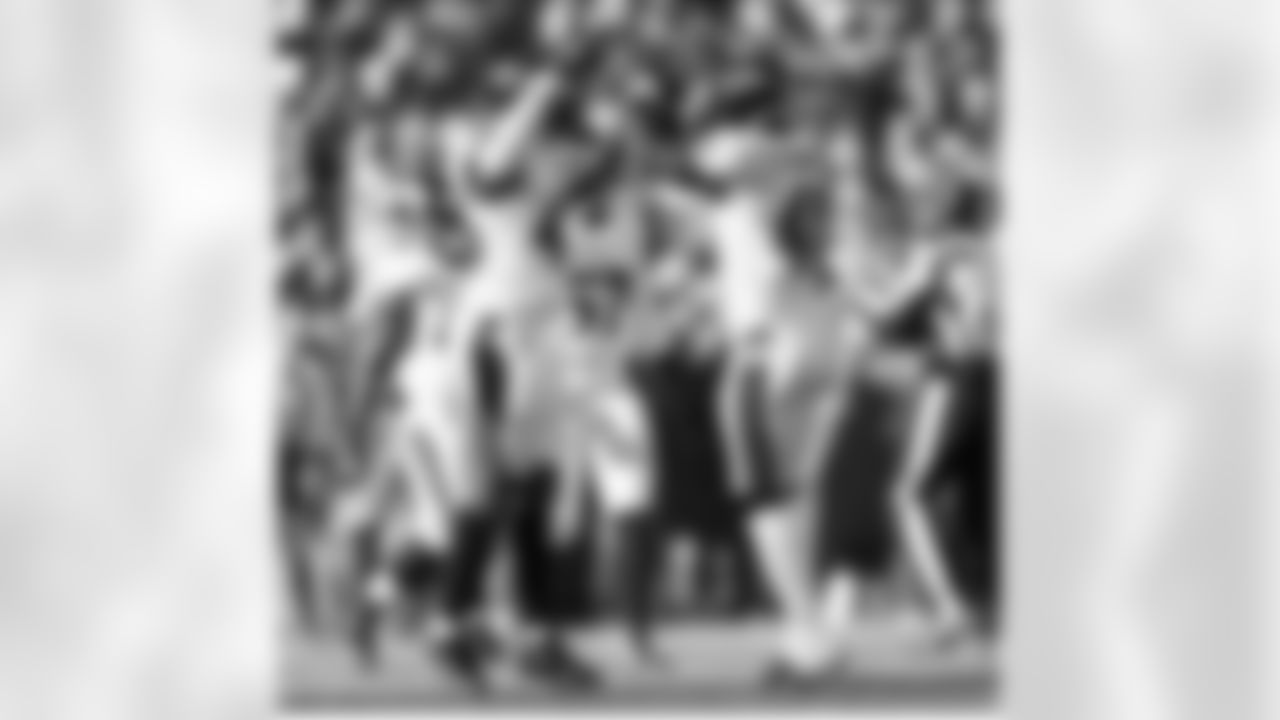 alevine.sr [Anthony Levine]