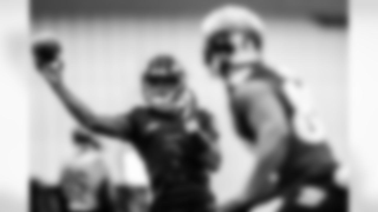 QB Tyler Huntley