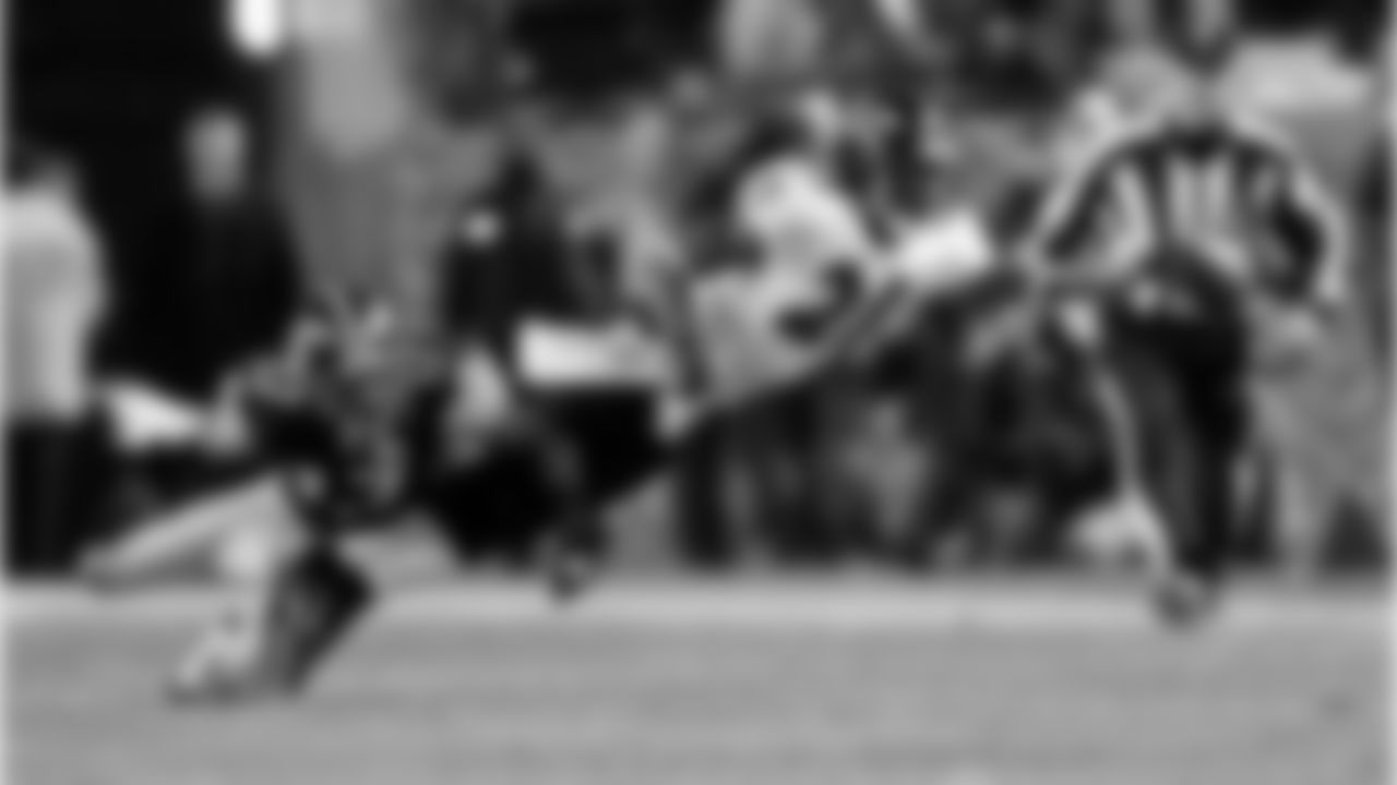 Images from the Ravens' 31-24 loss to the Pittsburgh Steelers in the divisional playoffs on Saturday, Jan. 15, 2011. Baltimore built a 14-point halftime lead but turned the ball over three times in the third quarter to fall in the playoffs for the third s
