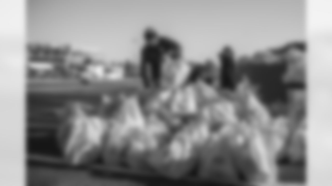 KMS_3917