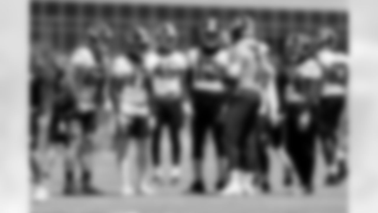 061119OTAD8015