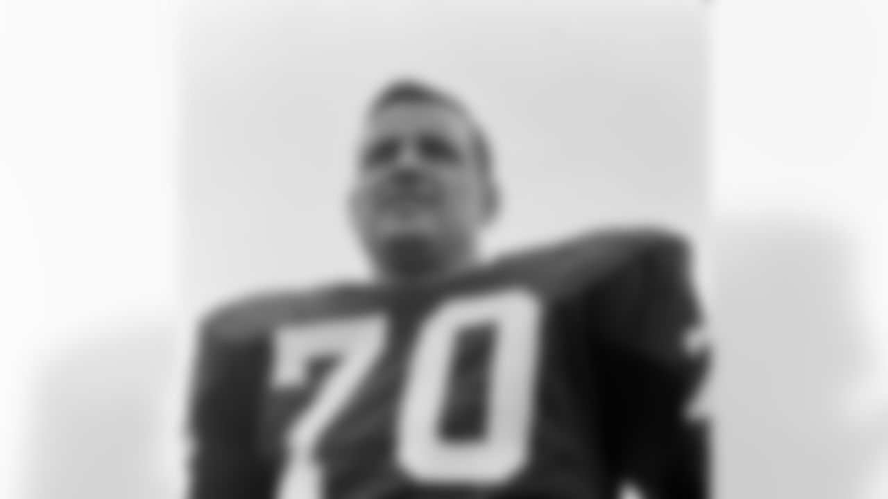 Washington Redskins All-Pro LB Sam Huff.