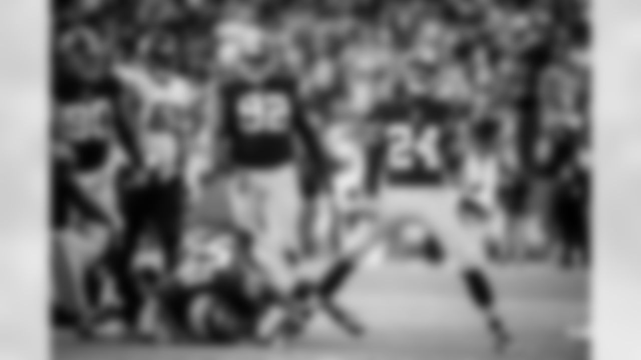 CB Josh Norman - 901 Snaps