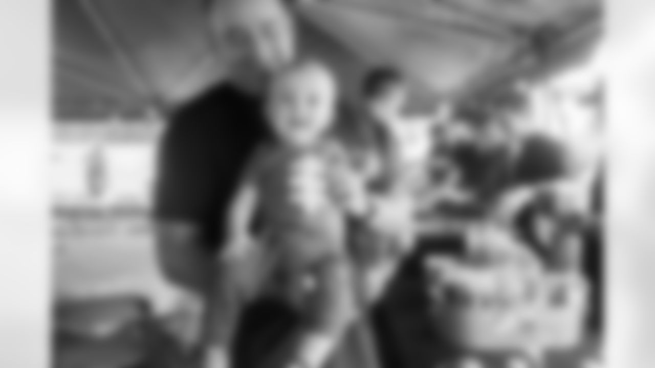 051918-YellowRibbon-0058