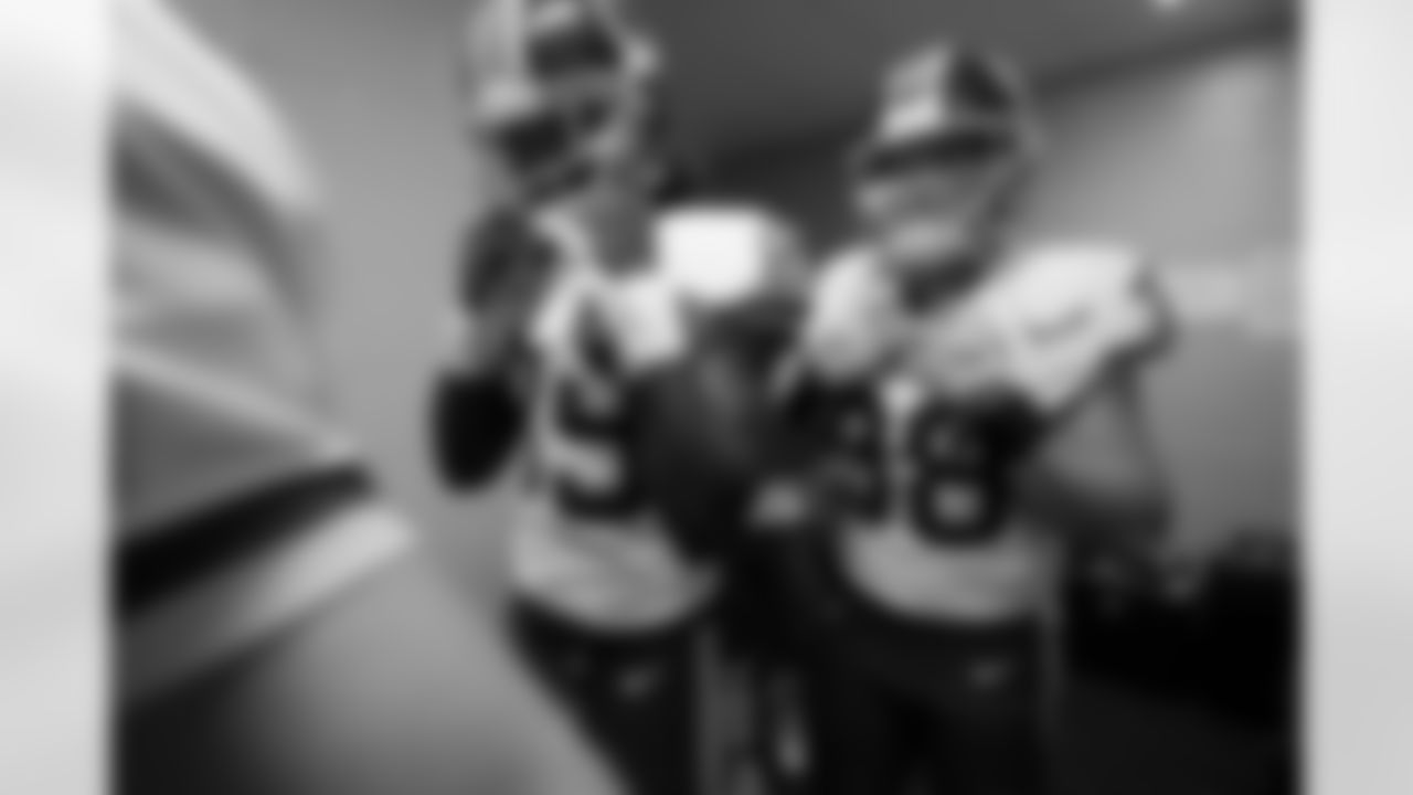 080918-WASvsNE-Top-257