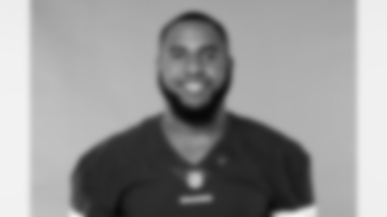 LB Anthony Lanier