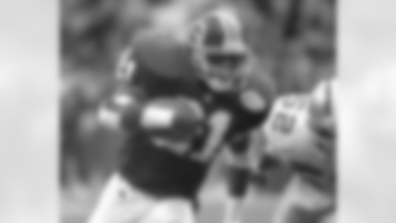 Terry Allen (1995-1998) -- 4,086 yards