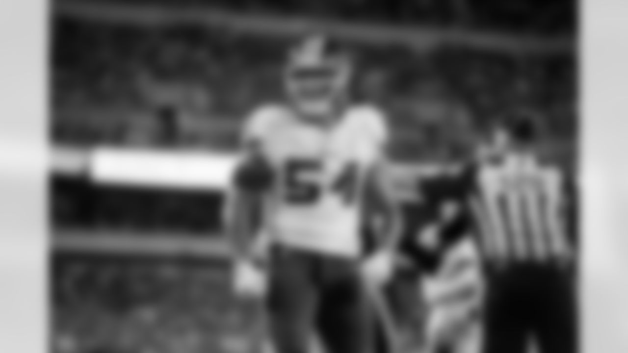 LB Mason Foster